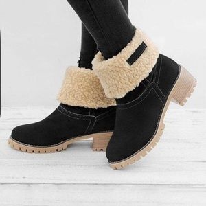 Brand new Sherpa collar suede boots